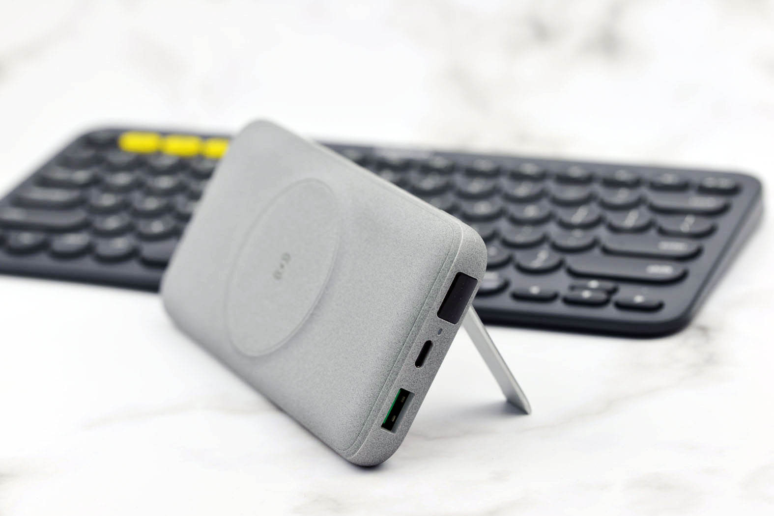 充电宝轻巧好携带,充电宝什么样的容量大