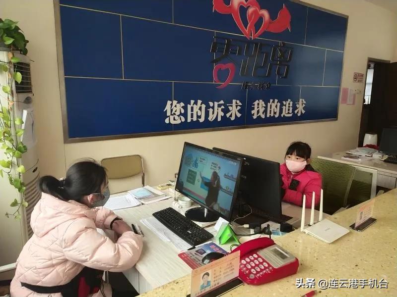 港城这个村社阵地变身“指挥所”“代购点”“宣传站”……