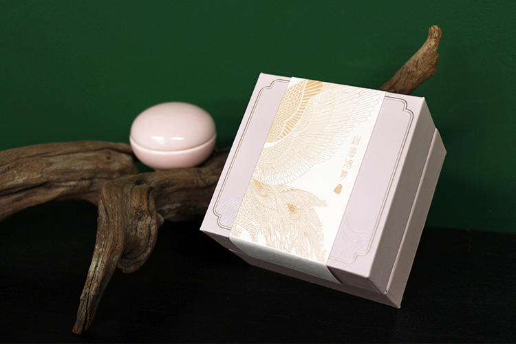 源自山海经的神秘香气，诠释中国人的爱意缠绵