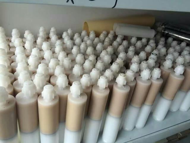 做美缝多少钱一平比较合理,美缝要比不美缝多花多少钱