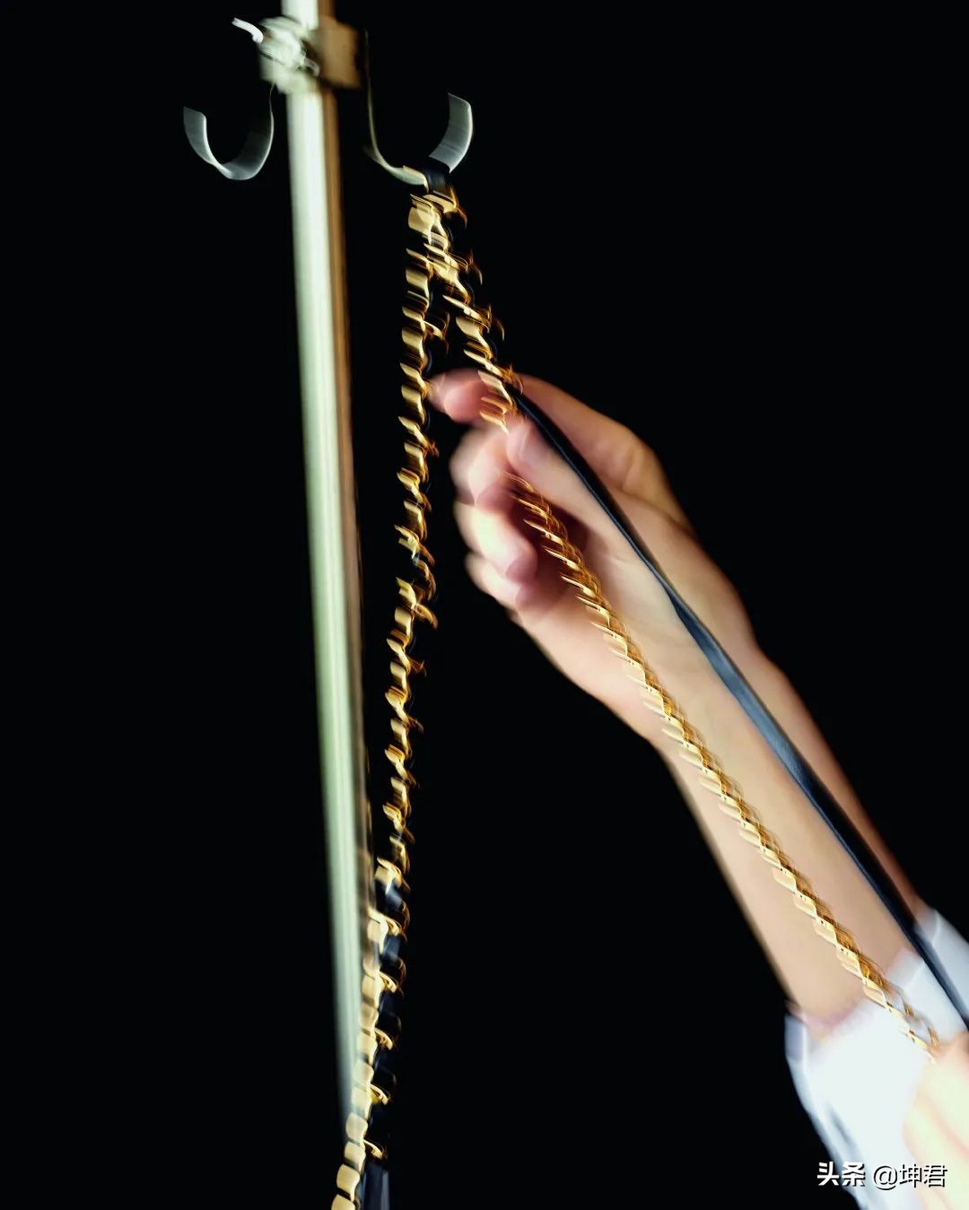 chanel香奈儿新款22bag,chanel香奈儿双c大logo大号机场包