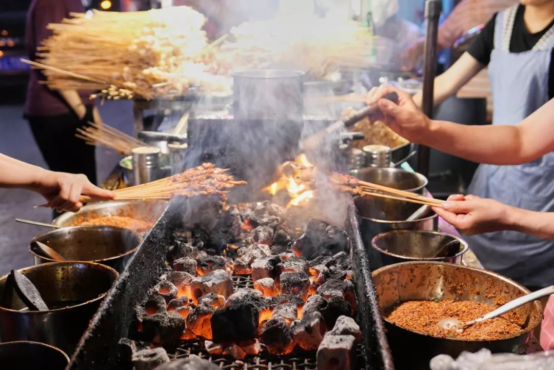 最好吃的夜市店,全国最好吃的十大网红夜市推荐