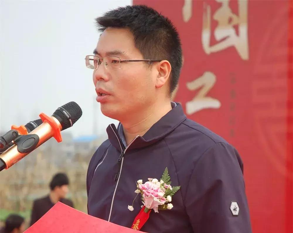 “香港家居红木园”在湖北监利奠基