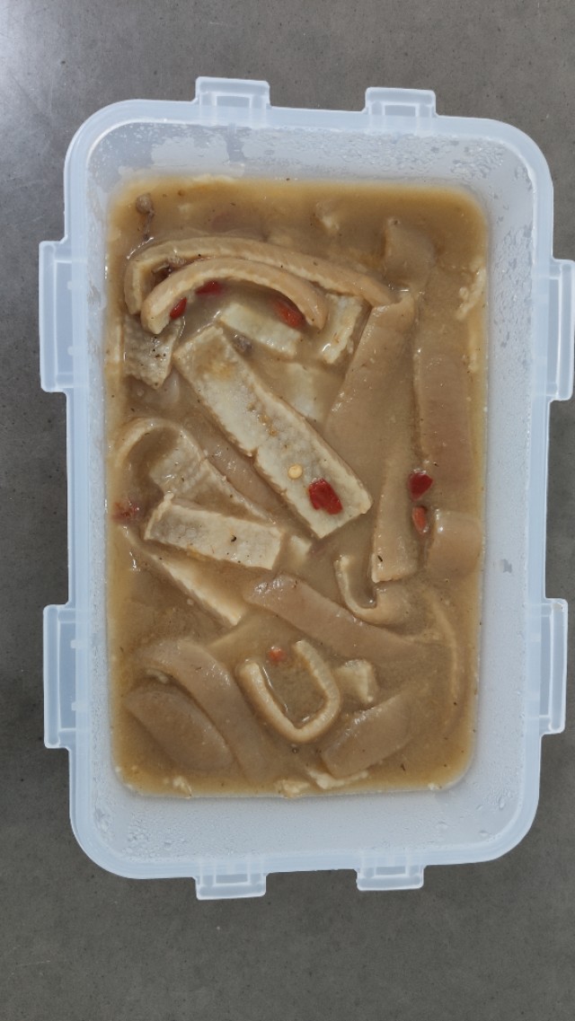 做猪皮冻猪皮太硬了怎么处理,猪皮除了做猪皮冻还有啥做法