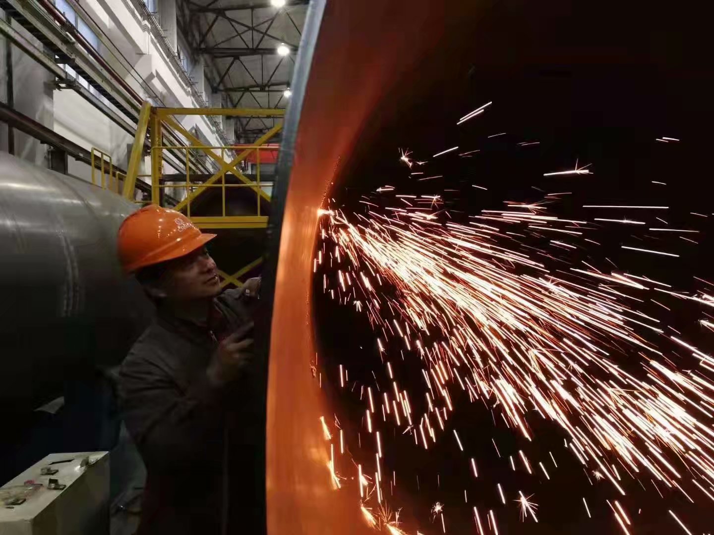 历尽世事沧桑不坠青云之志,历尽沧桑已到不惑之年