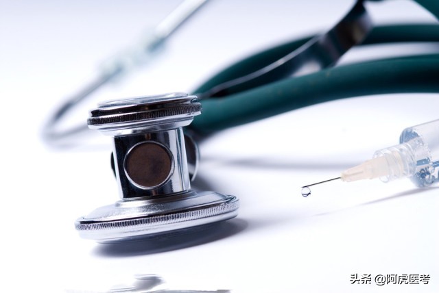 取得执业医师资格后！你要如何评职称？