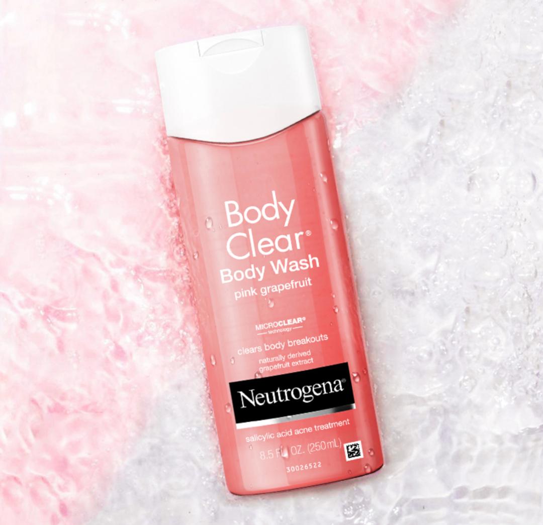 前胸后背的痘痘去不掉怎么办,前胸后背胳膊反复长痘痘该怎么办