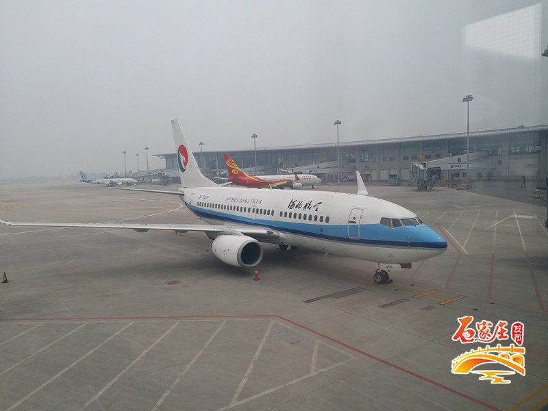 2018航空招聘公费飞行员,河北航空飞行员工资多少