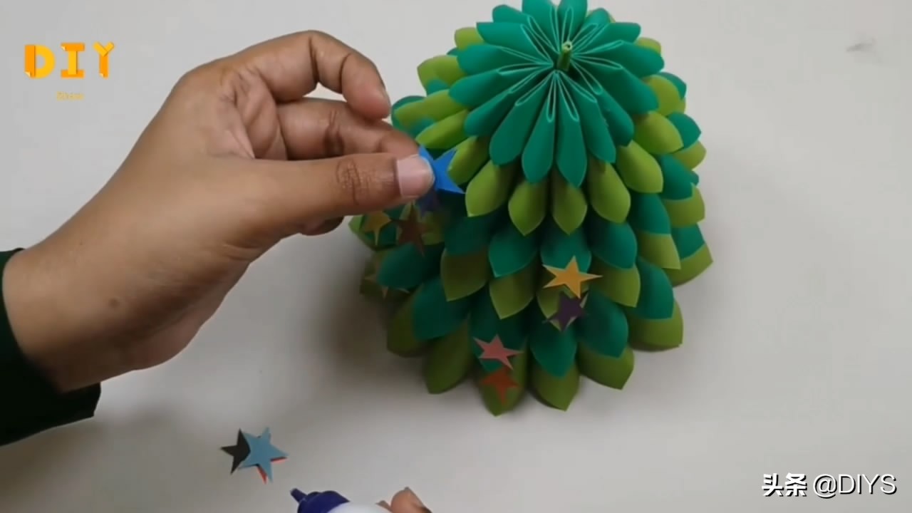 怎么用手工纸做立体圣诞树,立体圣诞树手工制作