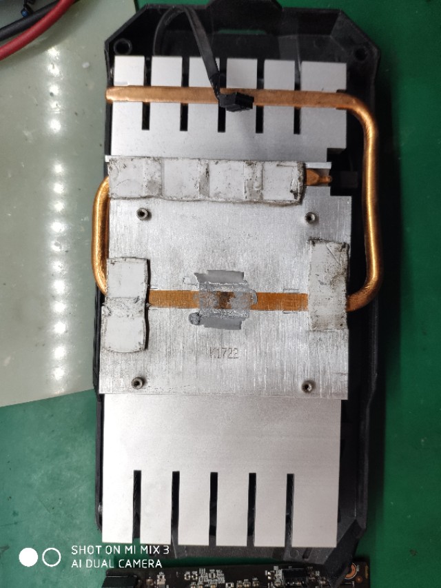 大神们来看看我的显卡是不是烧了,技嘉显卡目前有没有问题