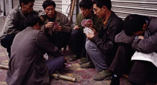 假少将董大维和杨树宽,董大维冒充少将完整版焦点访谈