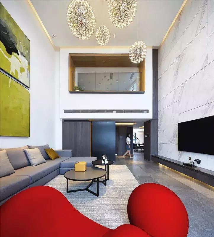 最新款客厅挑空设计图效果图,国外挑空客厅设计极简