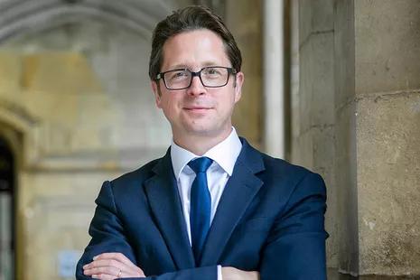 英政府,英政府出台法律打击偷渡