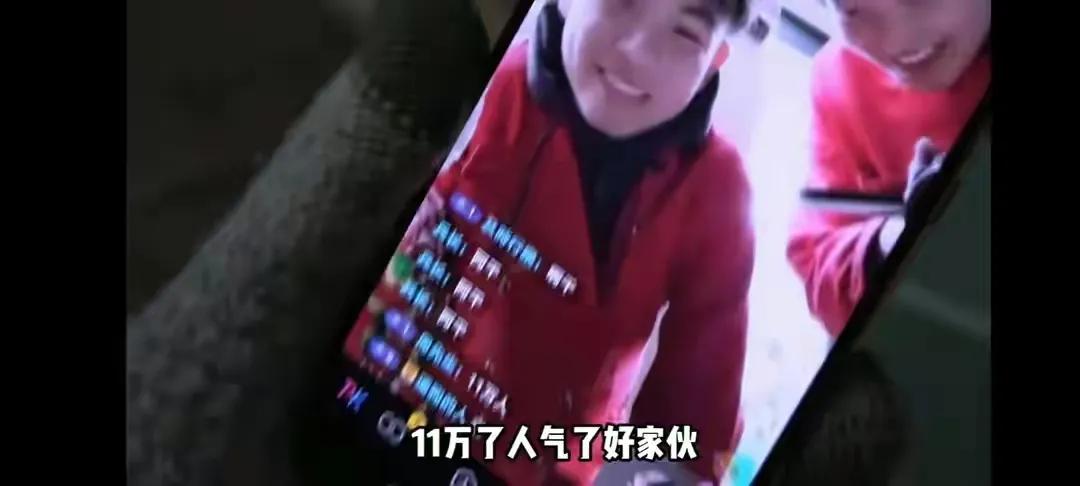 三人行自助小火锅上新闻,三人行自助小火锅直播