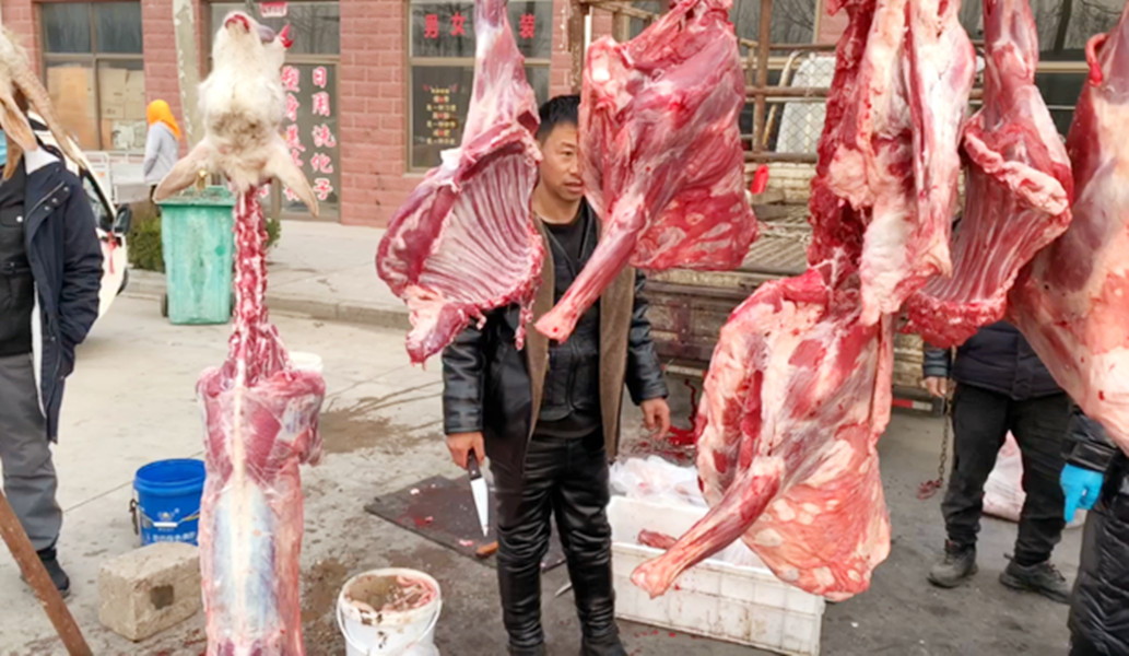 炖羊肉胡萝卜焯水好还是不焯水好,炖羊肉焯水的正确方法