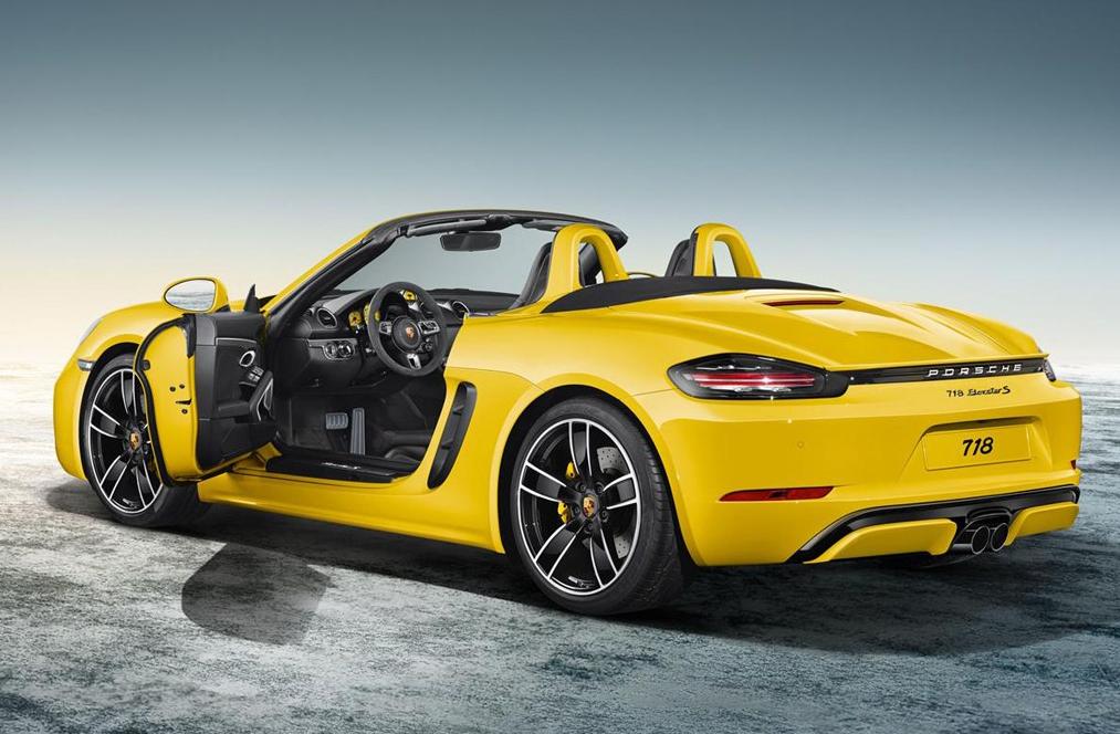 150万适合女生的软顶敞篷跑车,撩妹应该租哪款硬顶敞篷车