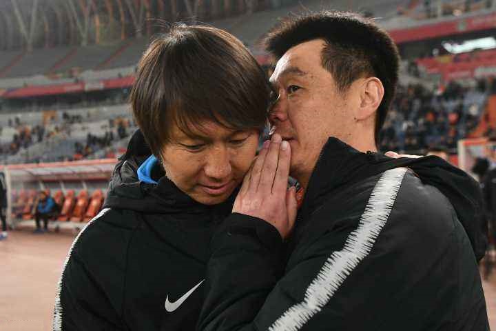 清流！两大中超土帅率队踢出最纯粹足球他们才是国足振兴的希望