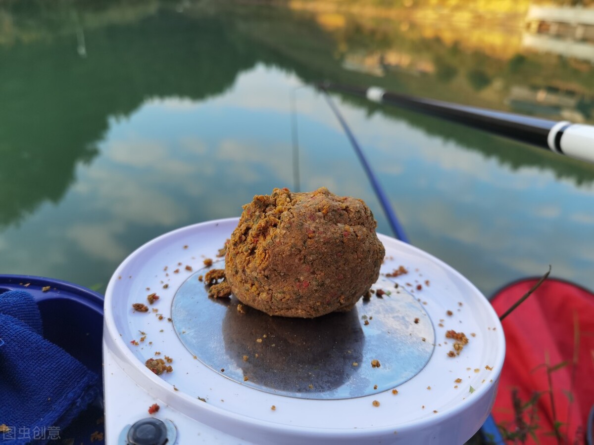 水库小杂鱼闹窝的最有效的方法,如何对付杂鱼闹钩