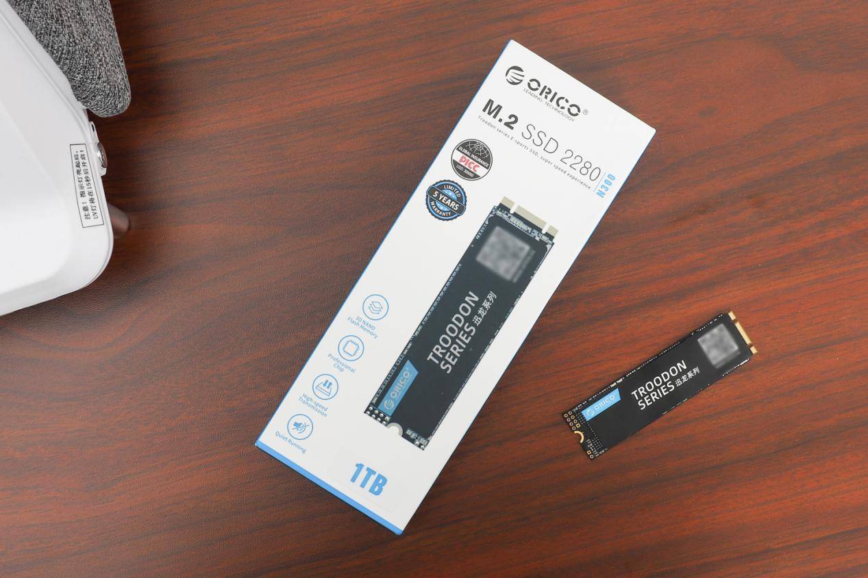 1tb和2tb固态哪个划算,1tb跟2tb固态价格差多少