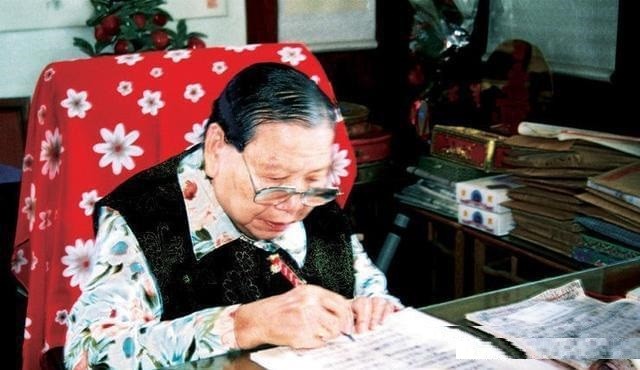 张文秋老人:两度与毛主席结亲家,两任丈夫均为烈士,享寿100岁