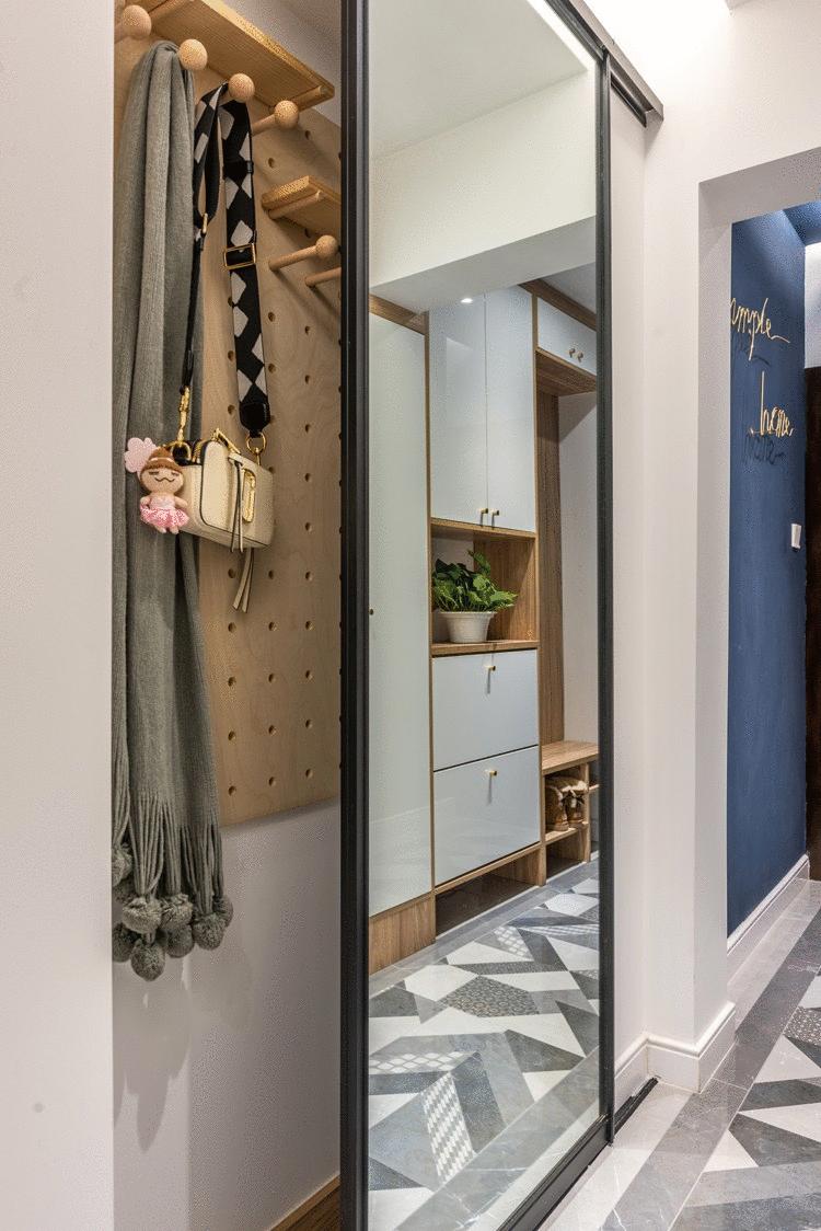 北漂80后夫妻花400万买房打扫卫生,奋斗十年买的房子50平米