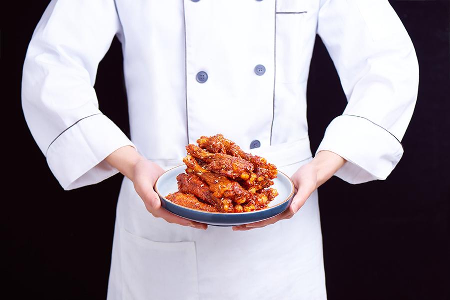 廖记棒棒鸡卤味加盟,怎样加盟卤味鸭货店