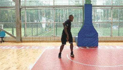 背后运球教学帕克,帕克转身运球教学视频