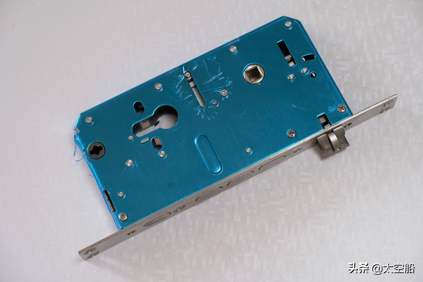 德施曼月光宝盒q8fpro智能锁,德施曼人脸监控