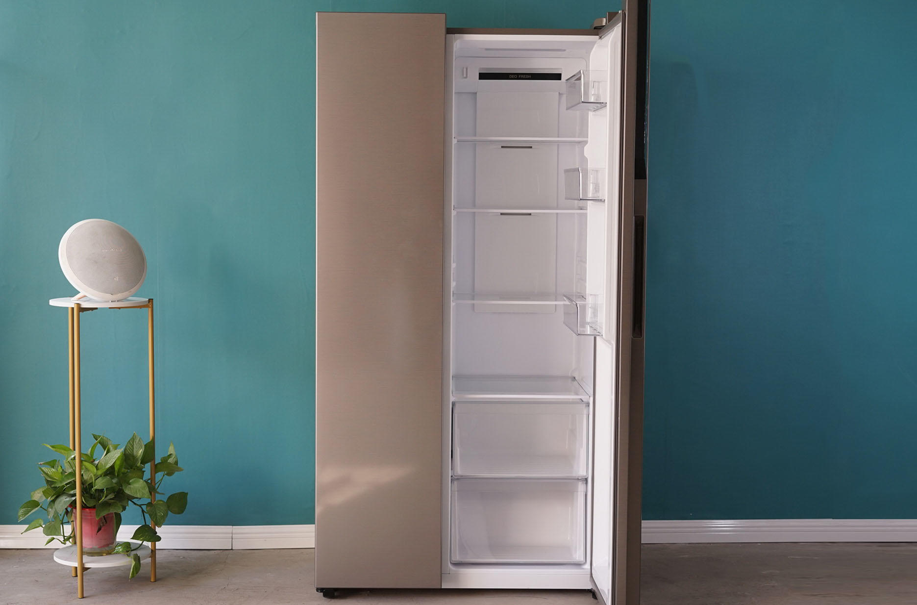 647mm纤薄机身,时尚设计:海尔BCD-515WDPD对开门冰箱