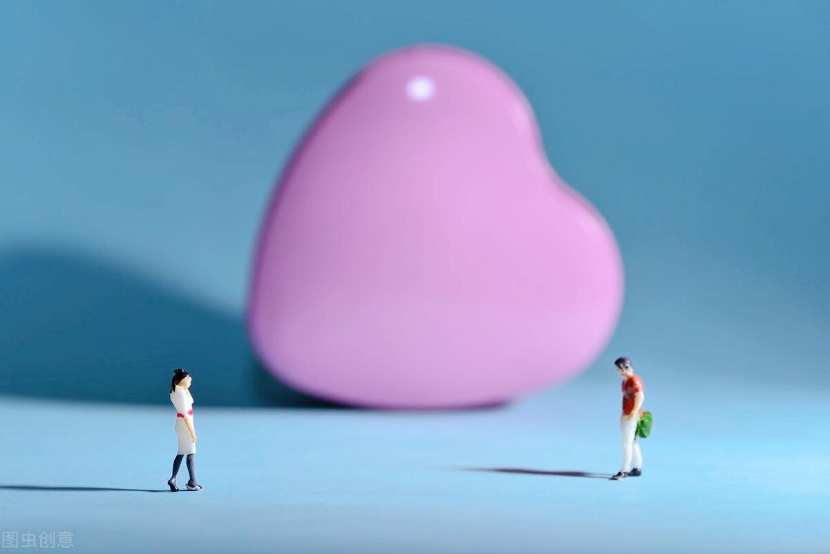 女生可以问相亲男什么问题,女生相亲会问男生什么问题