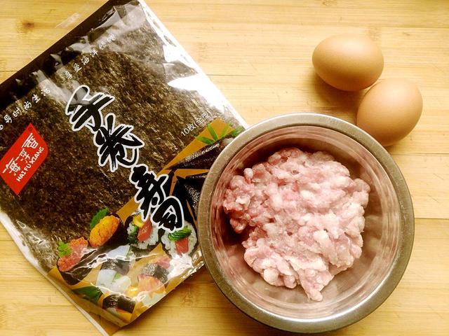 香肠不用肠衣正确蒸法,蒸香肠要不要去掉外面的肠衣