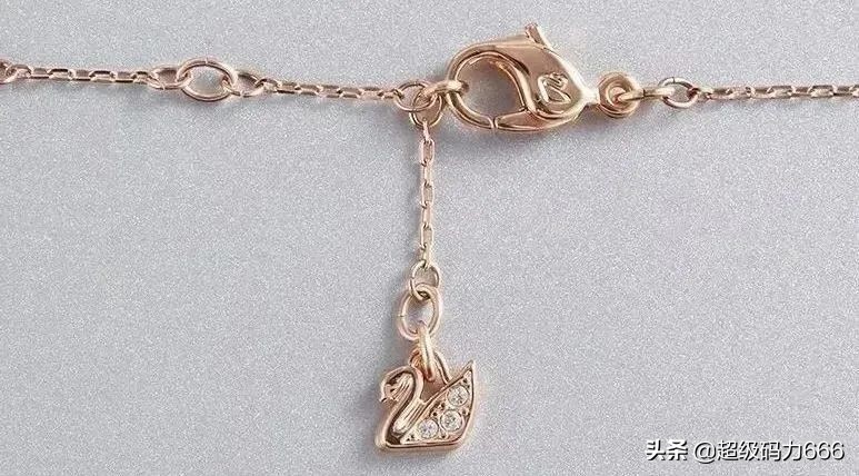 施华洛世奇七夕直播专场限时99米,今年施华洛世奇的爆款