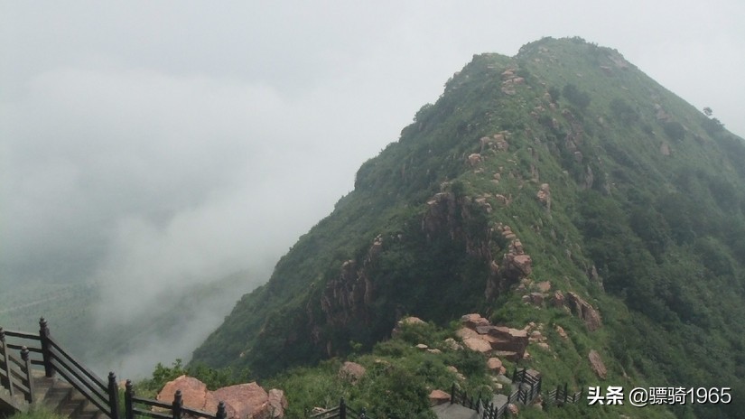 洛阳万安山山顶祖师爷庙骑行,洛阳爬万安山