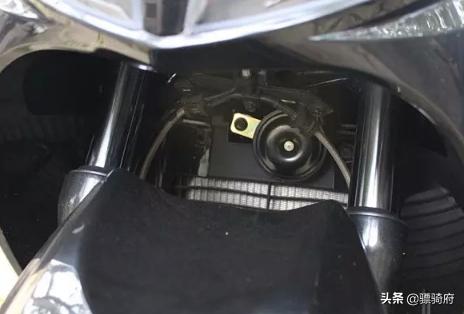 tr400cc踏板车,铃木汉堡人400cc踏板车