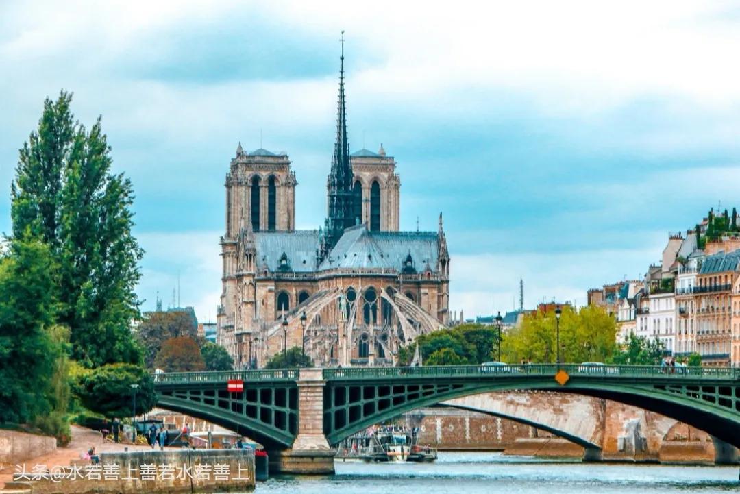 法国十大最美教堂,世界最美教堂是哪一个