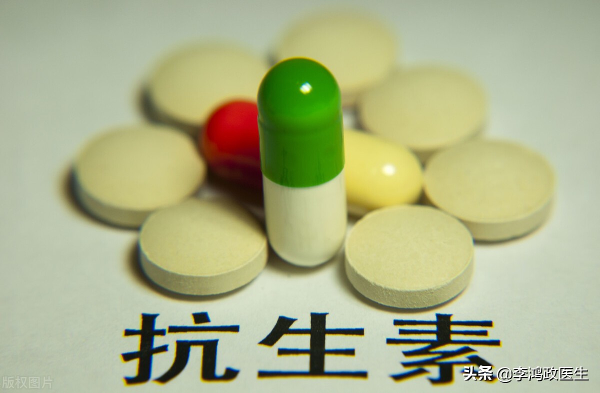 女子发烧用药后咽痛加剧，医生看脖子：不是甲亢，第一次看走眼了