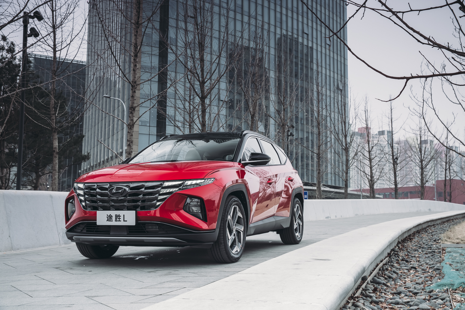 元老级合资小型suv全新升级来袭,年轻化的全新旗舰suv