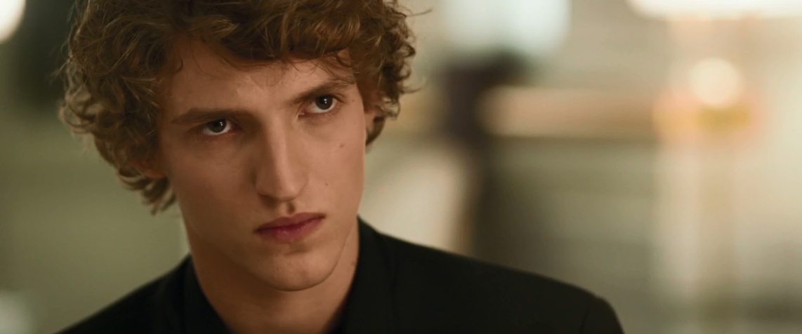 《柜中野兽》柜中野兽，浅吟嘶吼！