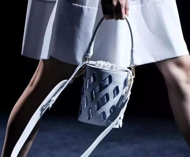 ep雅莹女神节,ep雅莹小西装