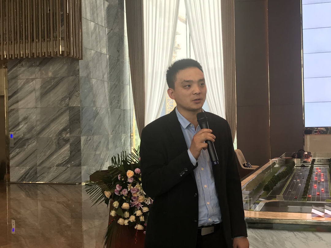 中国房地产采购工程师协会携众优秀供方走进天山地产