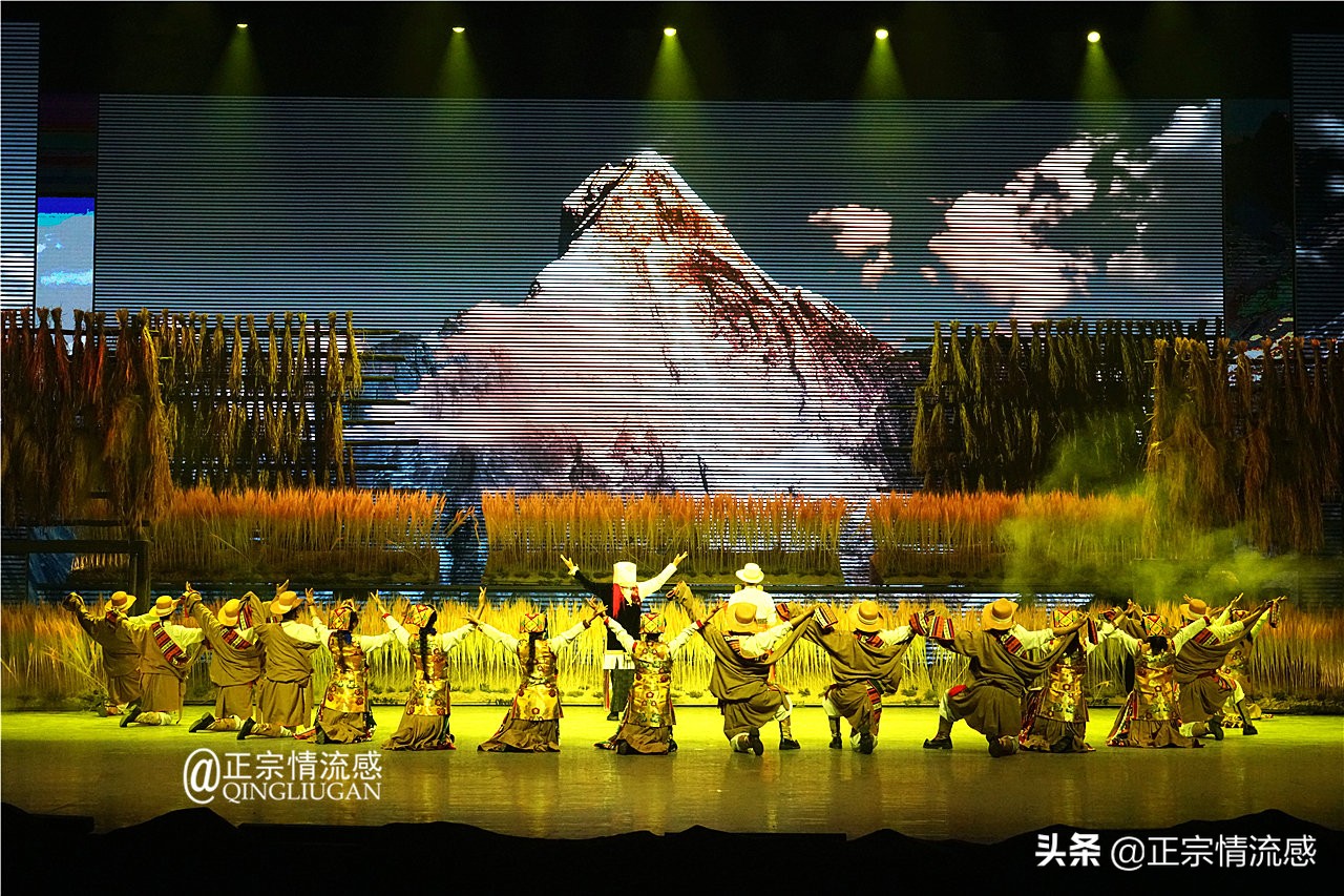 夜色成都串串爽，魅力小金苹果香#国庆中秋趣哪玩#