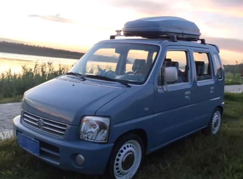 一万块买辆北斗星,一万块钱左右的昌河铃木北斗星