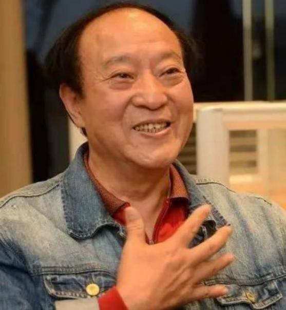 牛群现在靠什么生活,相声牛群晚年生活