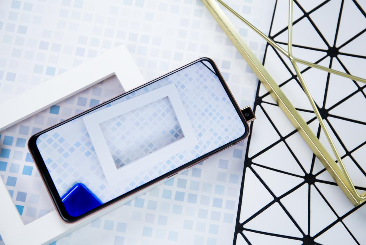 同价位华为和vivo怎么选,vivos15e和华为nova6哪个好