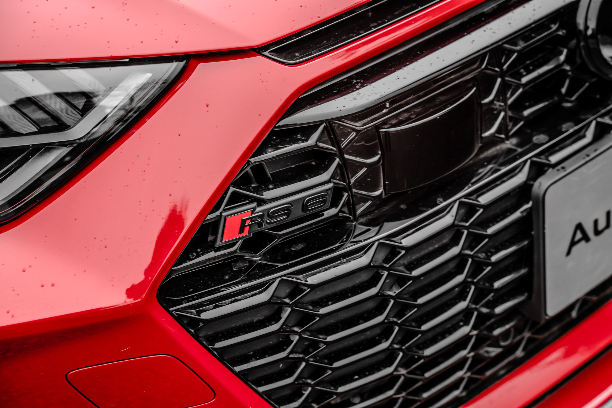 试驾奥迪rs6performance,弹弹车测评