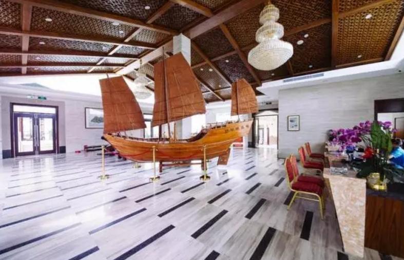 圣托里尼岛隐藏的生活,国内的圣托里尼岛