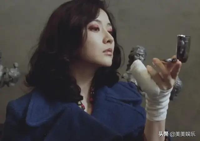 国民女神被曝用腹语骂人，私下难相处，经常责骂工作人员