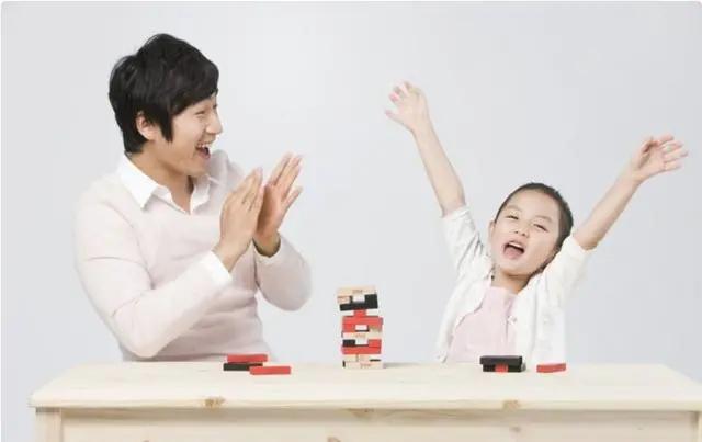 孩子六岁了还吃手指头怎么办,孩子六岁还吃手