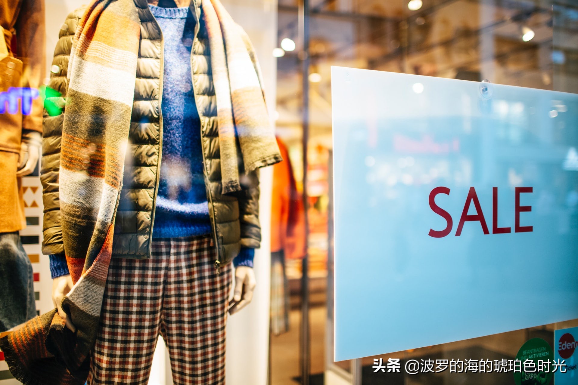 俄罗斯人在超市疯狂抢购,俄罗斯有什么打折的购物节