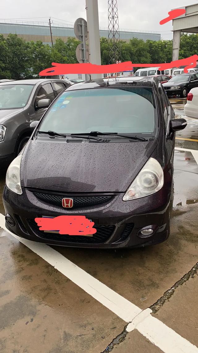 06年飞度两厢1.5自动挡怎么样,04年两厢本田飞度1.3l自动